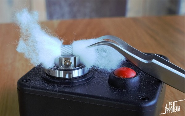 avis-dead-rabbit-m-rta-hellvape-blog-le-petit-vapoteur (2)